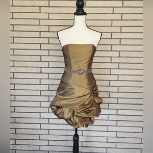 Glam Gurlz Strapless Cocktail Dress Size 2